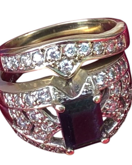 14k Gold Diamond & Iolite Ring set 10.3g