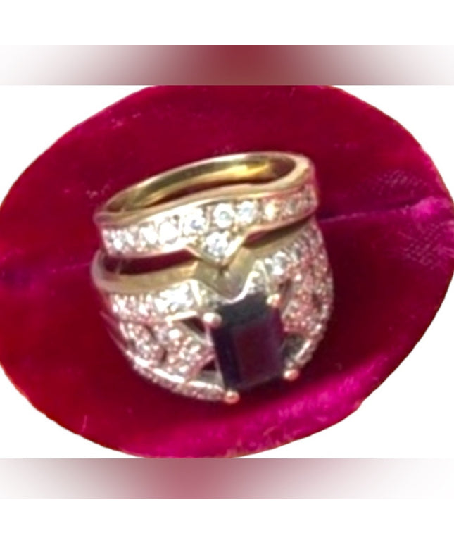 14k Gold Diamond & Iolite Ring set 10.3g