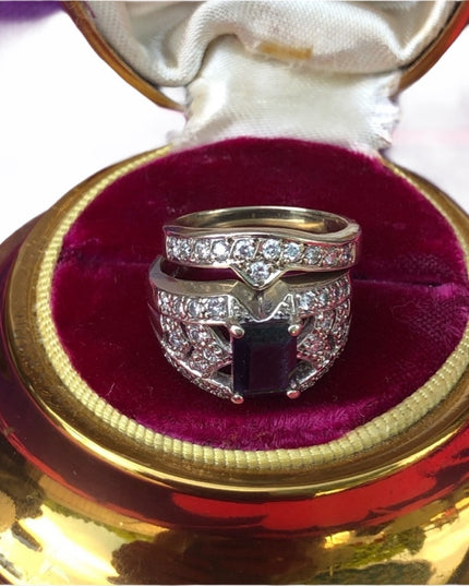 14k Gold Diamond & Iolite Ring set 10.3g