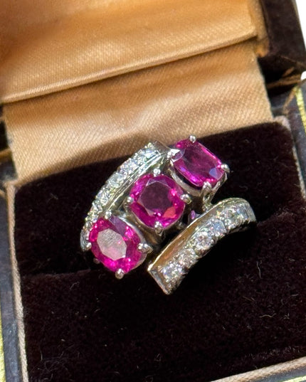 Stunning Vintage 18k White gold Diamond & Ruby Gemstone Bypass ring