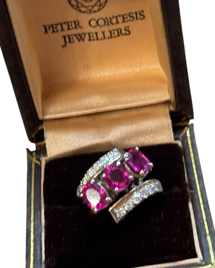 Stunning Vintage 18k White gold Diamond & Ruby Gemstone Bypass ring