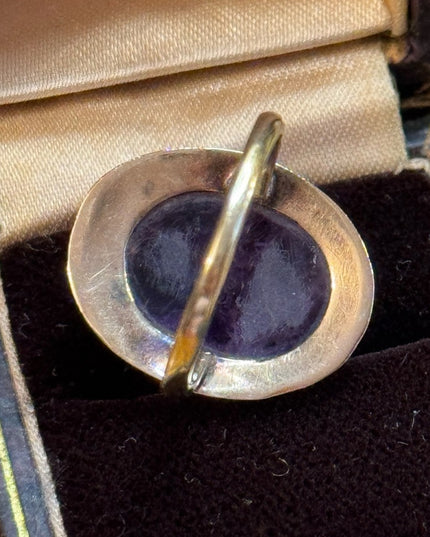 Stunning Antique Victorian hand carved Amethyst Cameo roman soldier Ring RARE