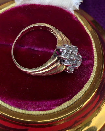 Spectacular 14k 1 TCW Diamond cluster ring VS2 appraisal 4600$ Value