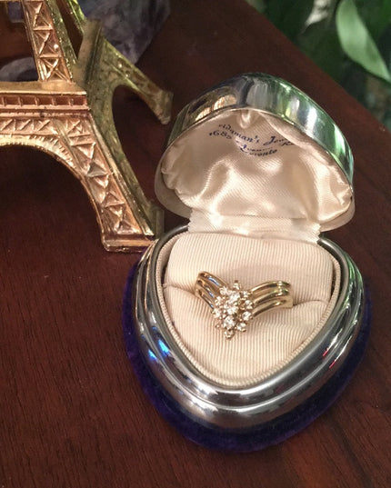 Stunning- 14k Gold Diamond cluster ring w- appraisal VS1