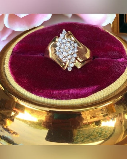 Stunning - 10k Diamond ring waterfall .24 tcw Cocktail cluster