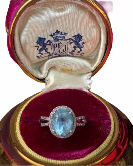 Stunning 14k Diamonds & Topaz ring over 5TCW! cocktail dinner YG
