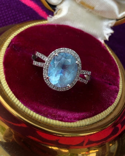 Stunning 14k Diamonds & Topaz ring over 5TCW! cocktail dinner YG