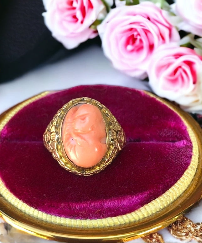 Antique Victorian 1800s 14k solid gold Coral cameo ring carved flowers etched