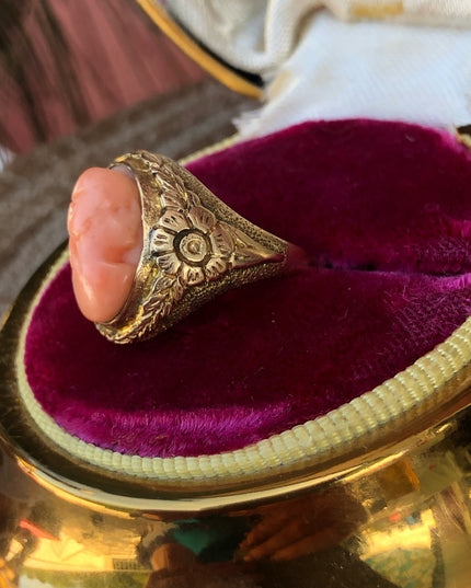 Antique Victorian 1800s 14k solid gold Coral cameo ring carved flowers etched