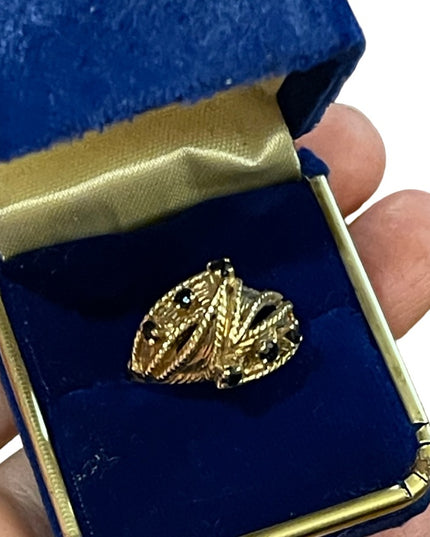 Stunning vintage 14k GOLD Sapphire Domed Dinner ring 1960s
