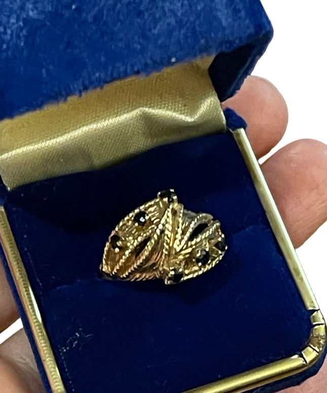 Stunning vintage 14k GOLD Sapphire Domed Dinner ring 1960s