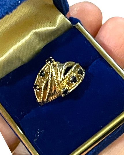 Stunning vintage 14k GOLD Sapphire Domed Dinner ring 1960s