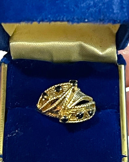 Stunning vintage 14k GOLD Sapphire Domed Dinner ring 1960s