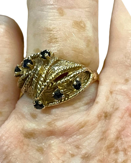 Stunning vintage 14k GOLD Sapphire Domed Dinner ring 1960s