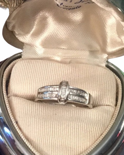 14k White gold Diamond fancy ring .40 TCW