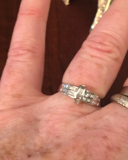 14k White gold Diamond fancy ring .40 TCW