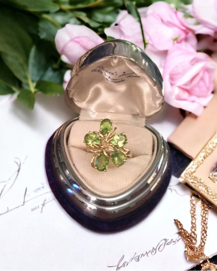 14k Gold Peridot Flower ring cocktail w/ Appraisal