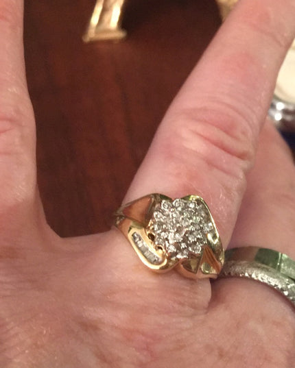 14k Gold Vintage 1950s Diamond Cluster ring w- appraisal
