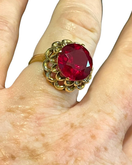 Vintage 10k Gold Ruby fany ornate dinner ring SIFFARI Sz 8