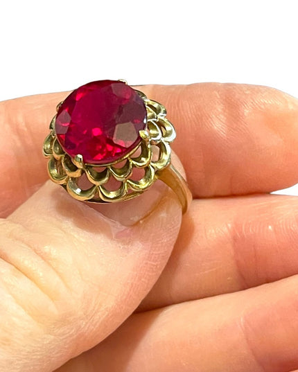 Vintage 10k Gold Ruby fany ornate dinner ring SIFFARI Sz 8