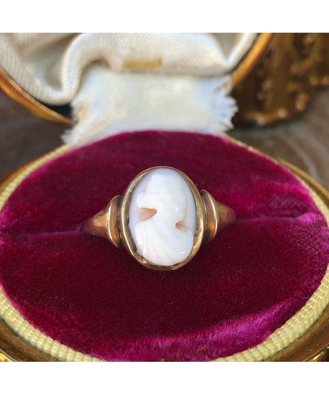 - Antique 14k gold Victorian late 1800s angel coral carved cameo ring