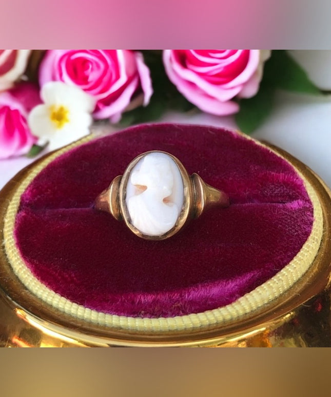 - Antique 14k gold Victorian late 1800s angel coral carved cameo ring