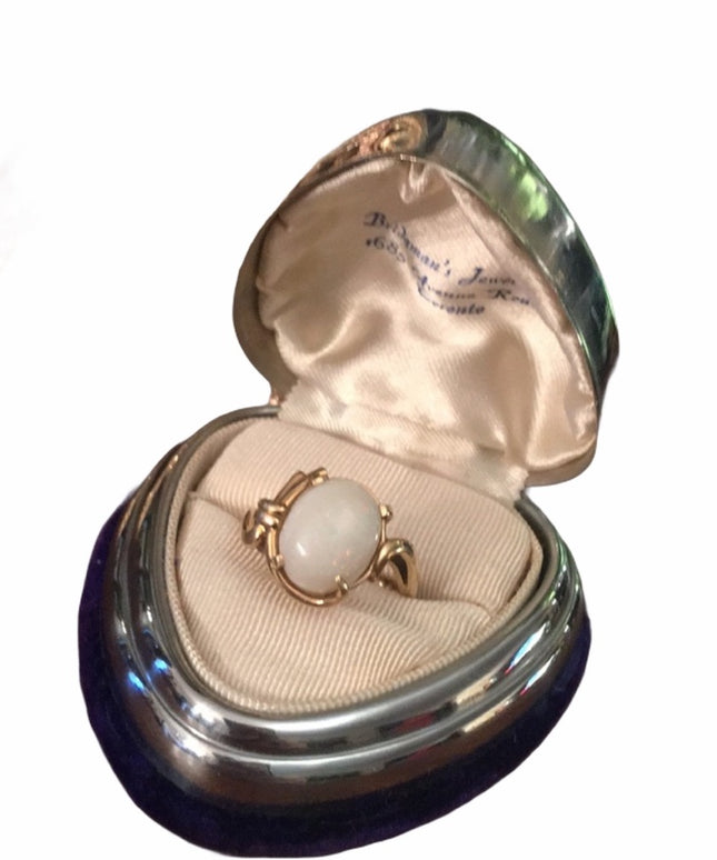 10k Gold Opal ring with Appraisal