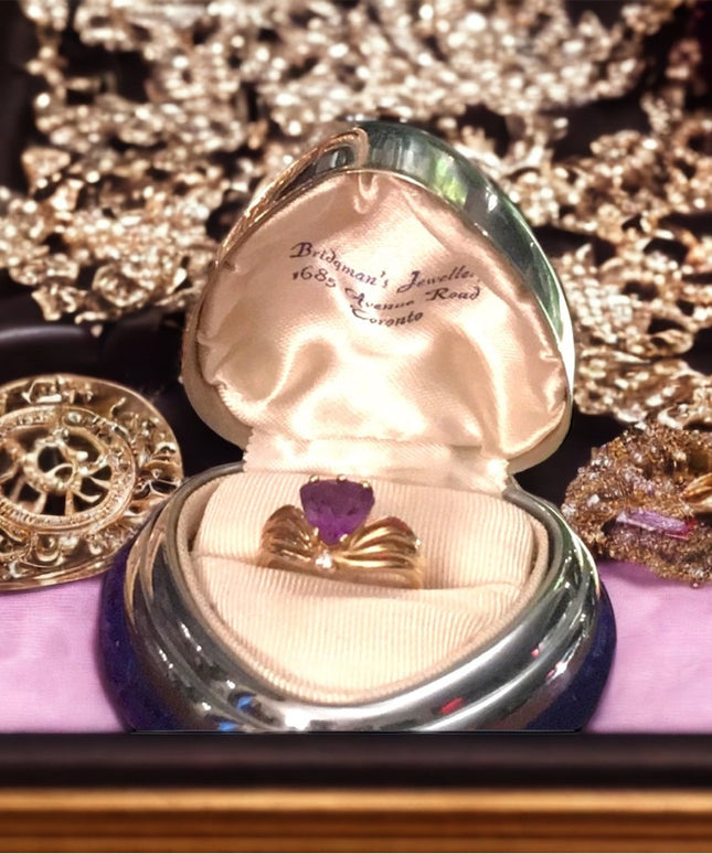 10k Gold Trillion cut Amethyst & Diamond ring