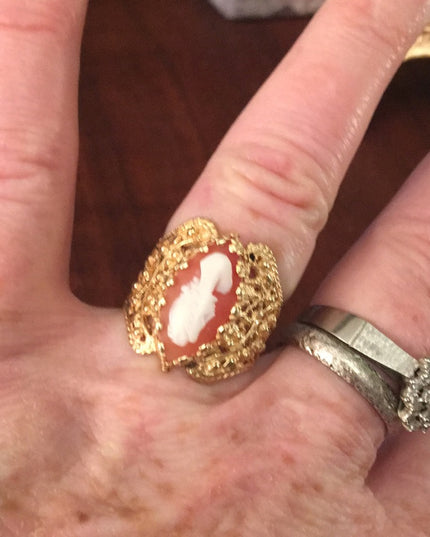 Vintage 14k Yellow Gold Shell Cameo filagree cocktail ring w/appraisal