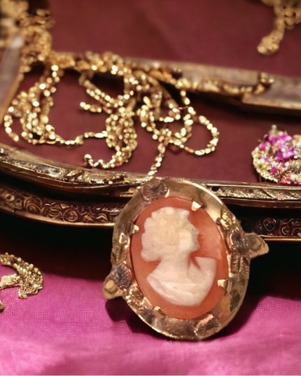 Victorian 10k gold shell cameo ring antique