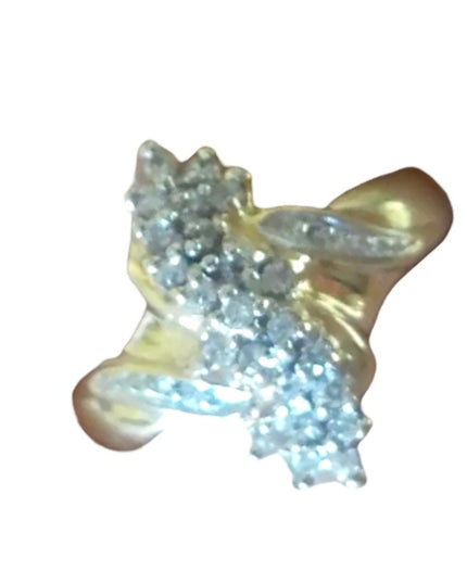 Stunning 14k Gold Diamond cluster fancy dinner ring