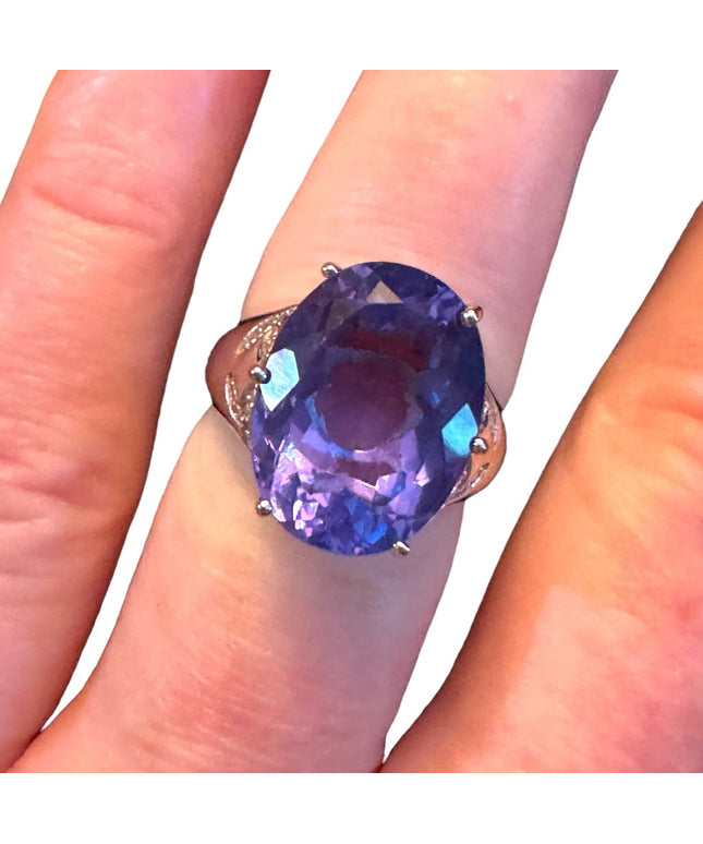 Lovely Amethyst stone sterling ailver 925 fancy statement ring