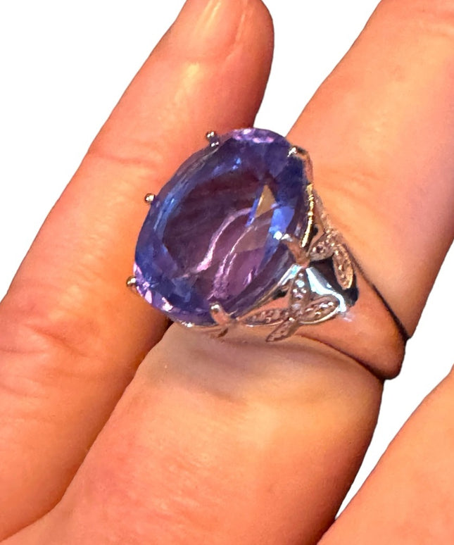 Lovely Amethyst stone sterling ailver 925 fancy statement ring