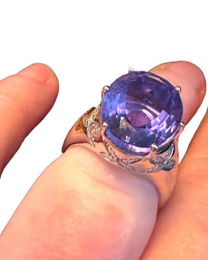 Lovely Amethyst stone sterling ailver 925 fancy statement ring