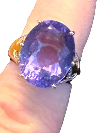 Lovely Amethyst stone sterling ailver 925 fancy statement ring