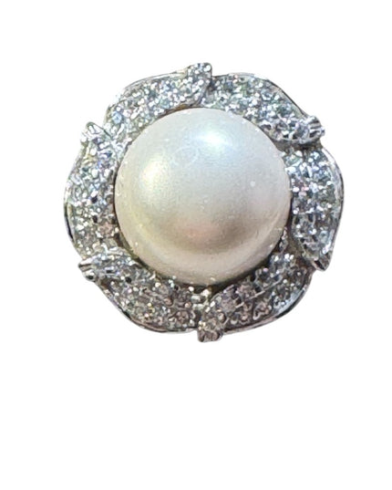 Stunning Lucas Lameth sterling silver pearl CZ stament ring