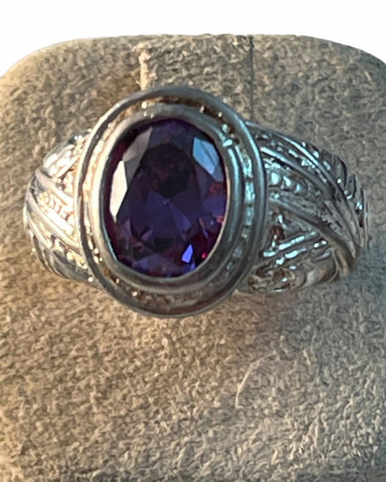 Sterling silver 925 amethyst ornate design ring