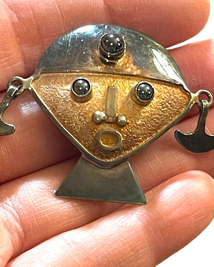 Vintage Bust Artwork Sterling silver Brooch Joaquin Taller Tinta Ecuador, 1950s