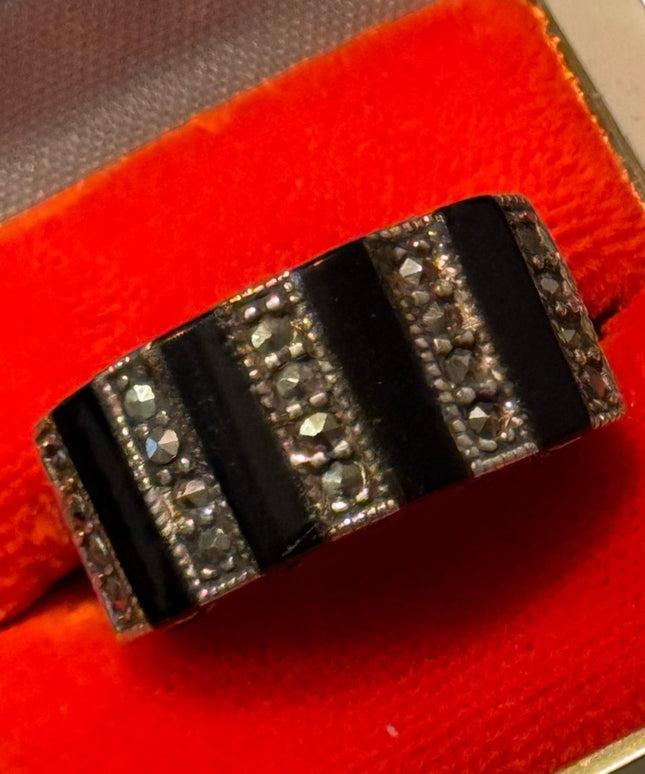 Elegant Vintage Sterling Silver 925 Black Onyx Cigar Band Women's Ring