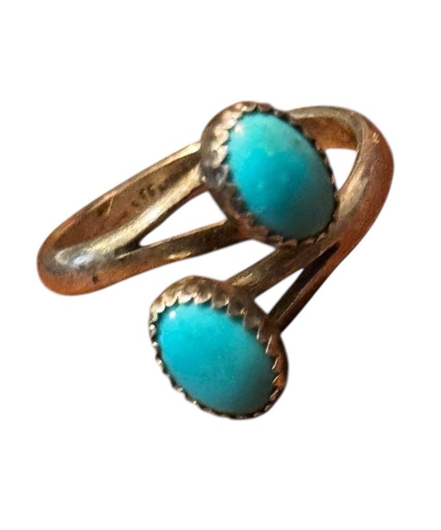 Elegant Vintage Sterling Silver 925 Southwestern Turquoise Ring