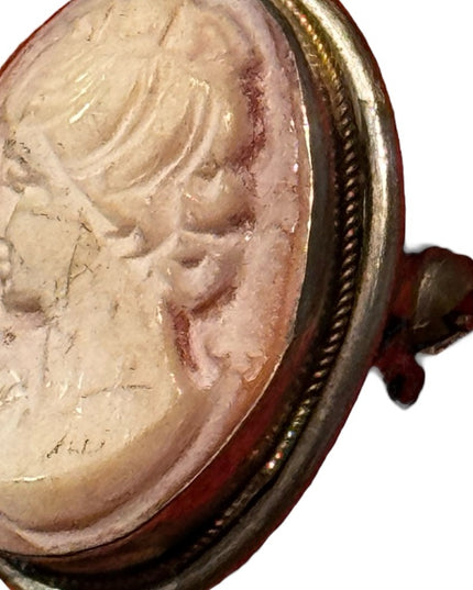 Elegant Vintage Sterling Silver 925 Pink Carved Shell Cameo Ring
