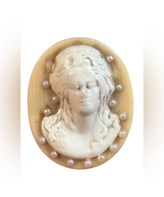 Elegant Antique art Deco early celluloid  Cameo Brooch