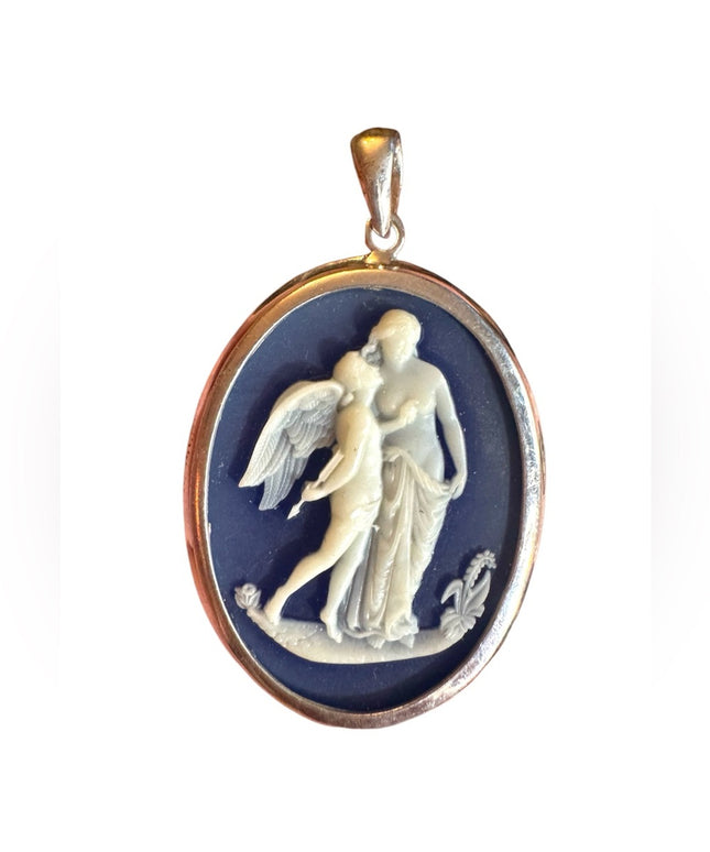 Vintage sterling silver 925 blue & white angel oval cameo pendant