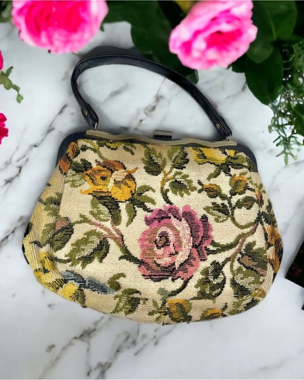 Vintage flower carpet bag hobo 1960s tapestry purse