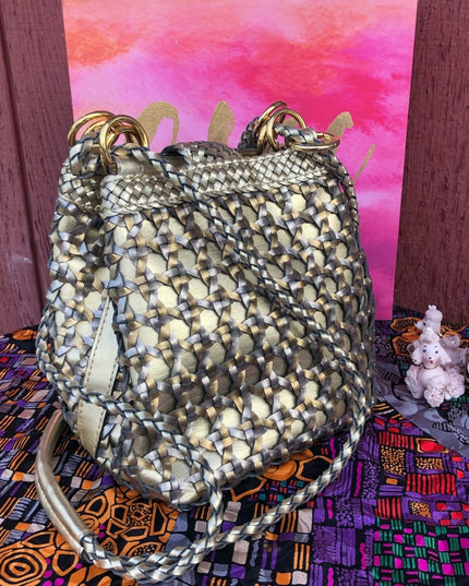 Beautiful Shoulder bag Warren Reed bucket Made in Italy