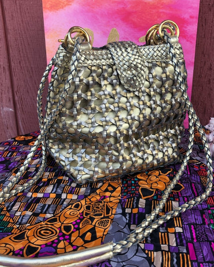 Beautiful Shoulder bag Warren Reed bucket Made in Italy