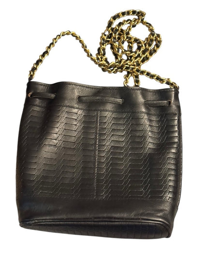 Stunning Vintage Tivoli Black Leather Shoulder Bag