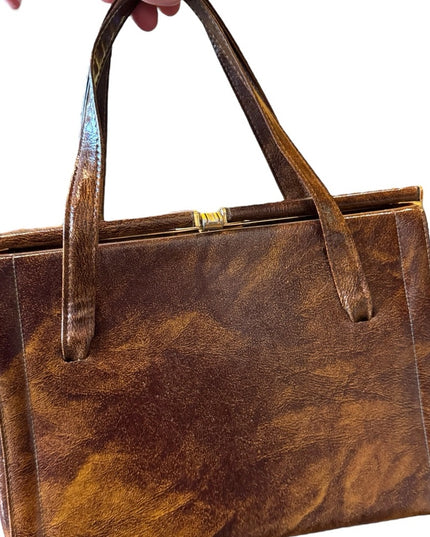 Elegant Vintage 1950s A frame leather handbag, top handle purse, whisky
