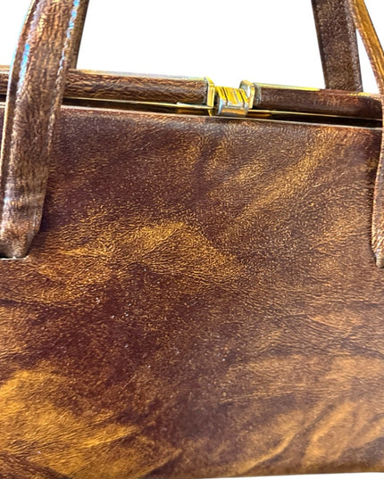 Elegant Vintage 1950s A frame leather handbag, top handle purse, whisky