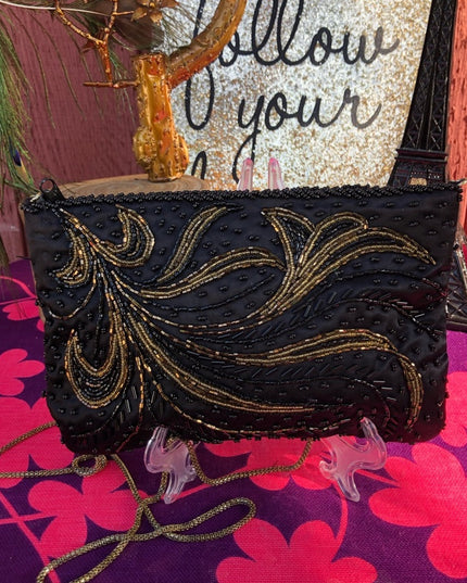 Vintage 1980s Beaded gold black purse clutch evening bag ornate design